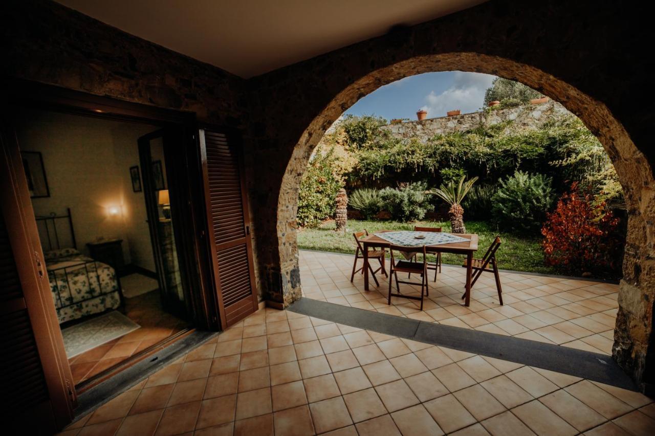 Апарт отель Residenza Golfo Degli Ulivi Каприоли Экстерьер фото