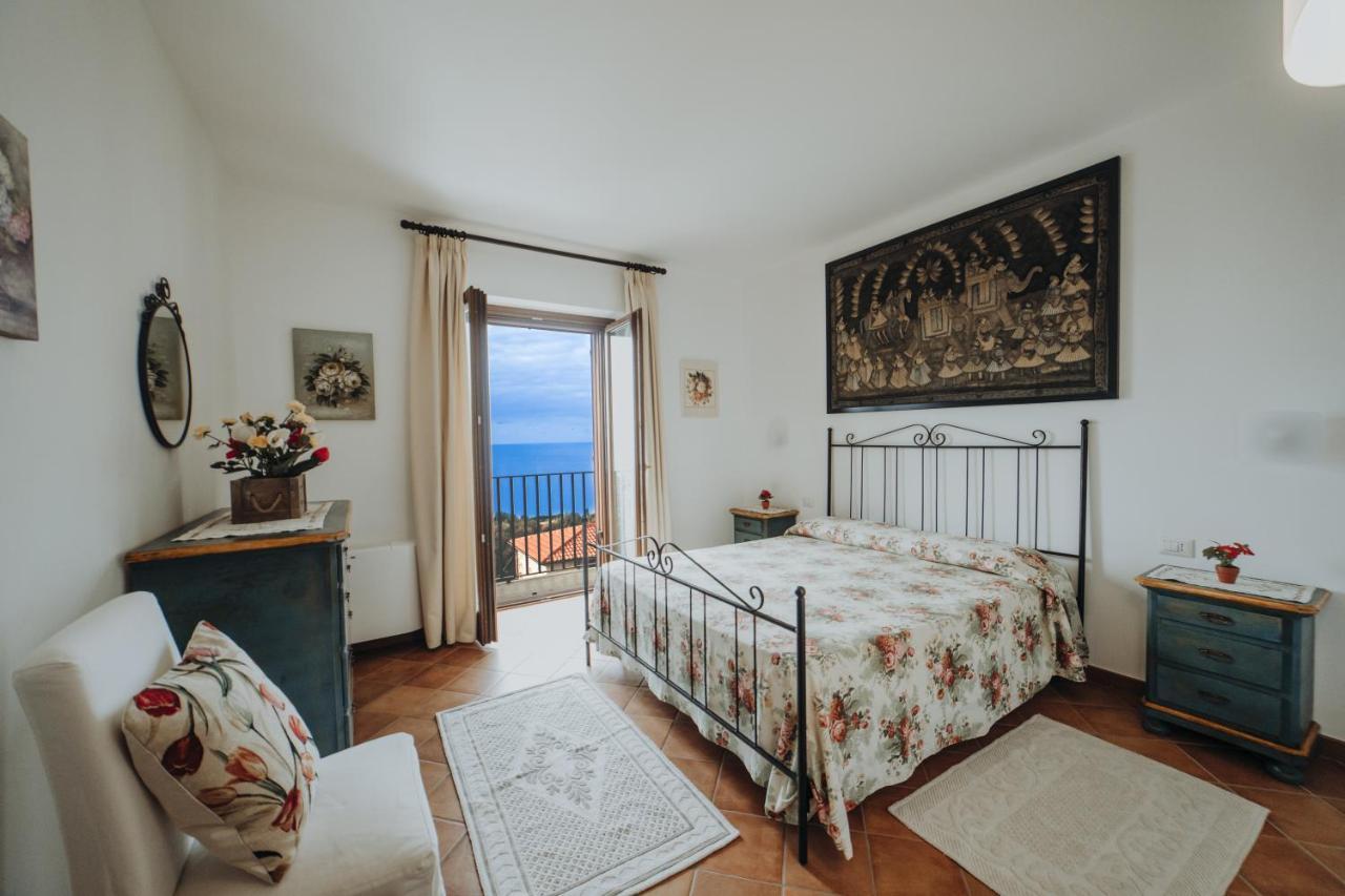 Апарт отель Residenza Golfo Degli Ulivi Каприоли Экстерьер фото