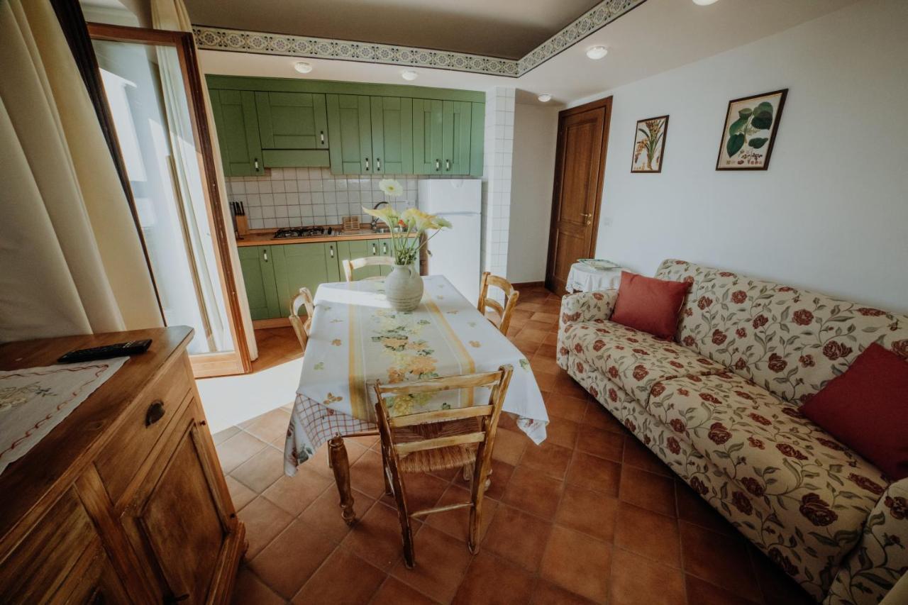 Апарт отель Residenza Golfo Degli Ulivi Каприоли Экстерьер фото