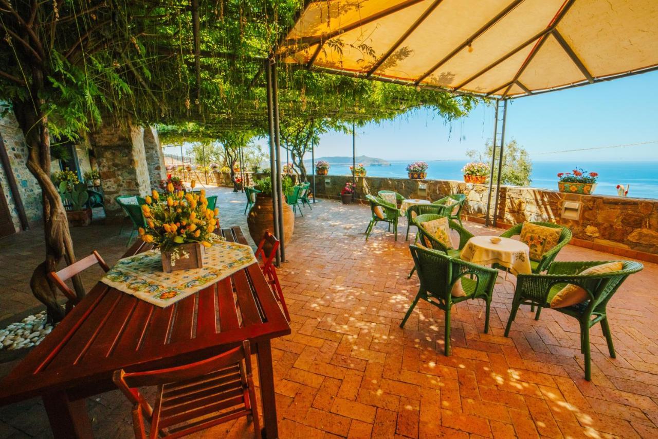 Апарт отель Residenza Golfo Degli Ulivi Каприоли Экстерьер фото